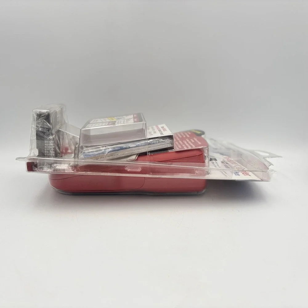 Brother Portable Labeler Label Maker Model PT-1010R Home Office
